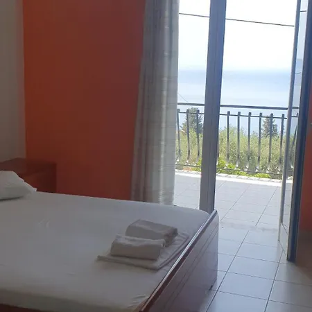 Hotel de apartamente Madison Vlachata