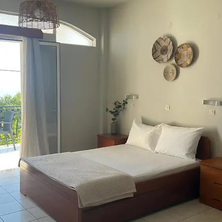 Ξενοδοχείο με διαμερίσματα Venus Studios 3*